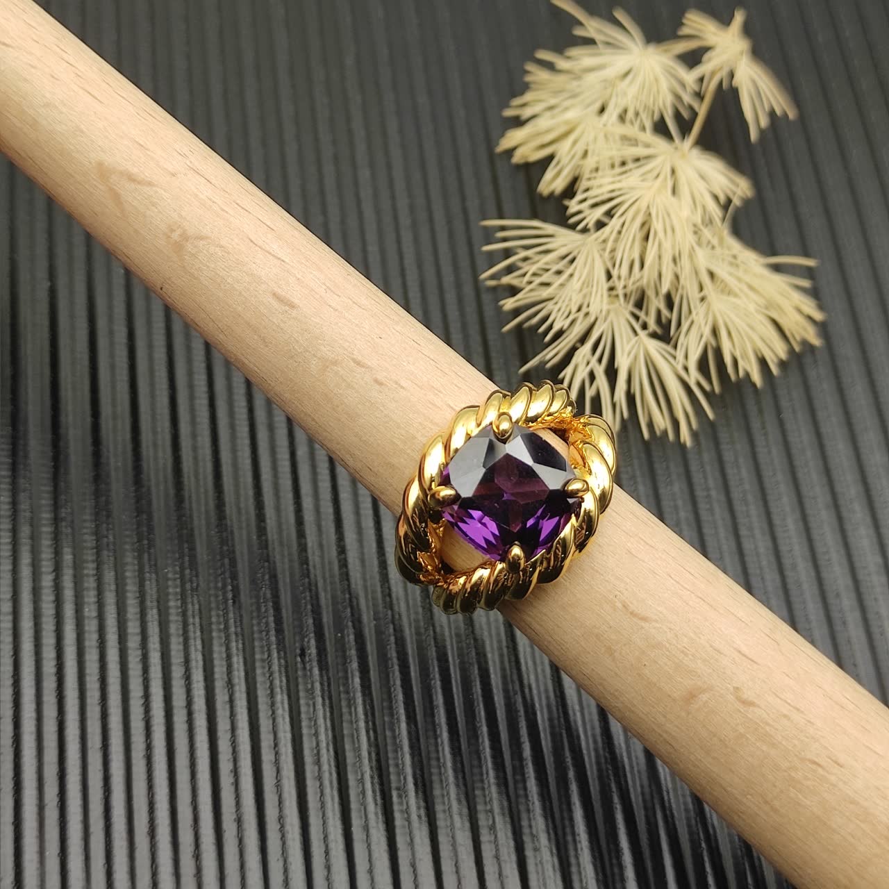 David Yurman Gold Amethyst Ring